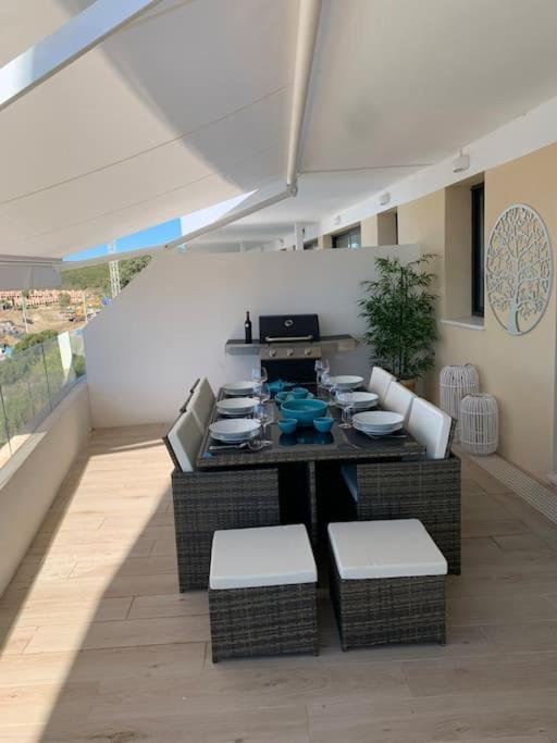 Prachtig Appartement Met Zeezicht In Estepona Costa Del Sol Exterior photo