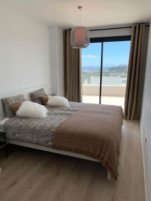Prachtig Appartement Met Zeezicht In Estepona Costa Del Sol Exterior photo